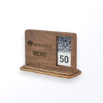 ستاند رقمي خشب لقائمة الطعام