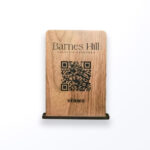 ستاند رقمي خشب قائم (وجهين)